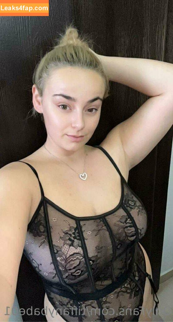 Tiffanybabe01 / tiffany.babe01 leaked photo photo #0696