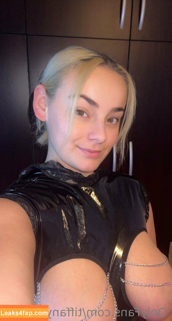 Tiffanybabe01 / tiffany.babe01 leaked photo photo #0761