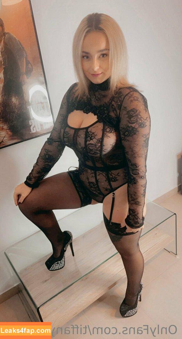 Tiffanybabe01 / tiffany.babe01 leaked photo photo #0837