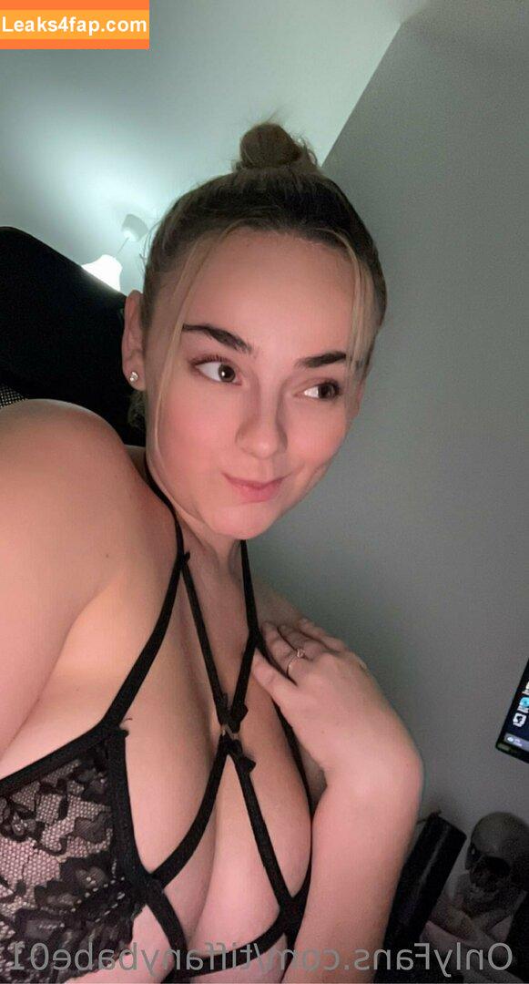 Tiffanybabe01 / tiffany.babe01 leaked photo photo #0913
