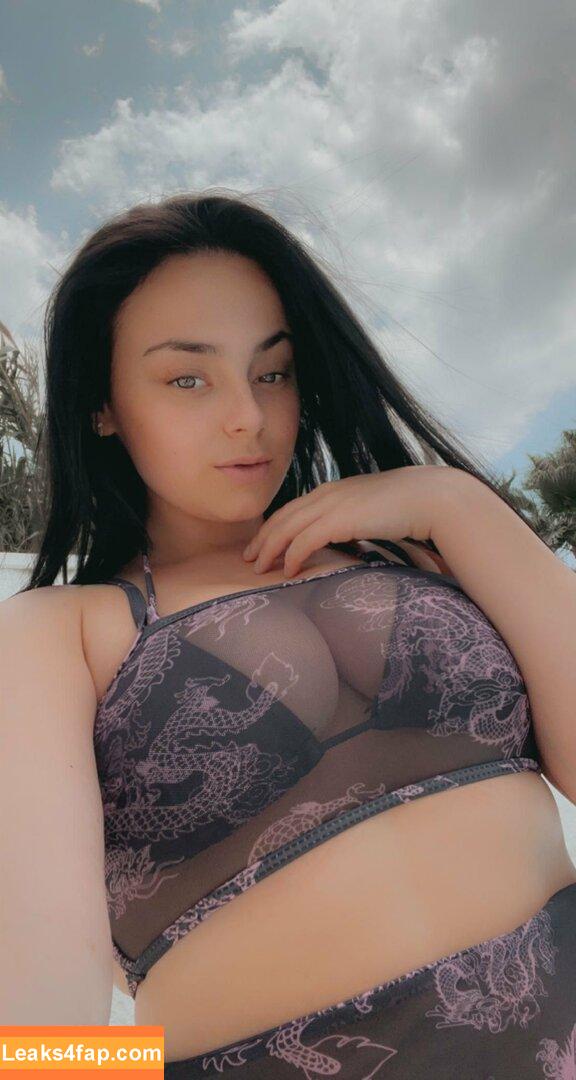 tiffanybabe02 / tiffany.babe01 leaked photo photo #0338