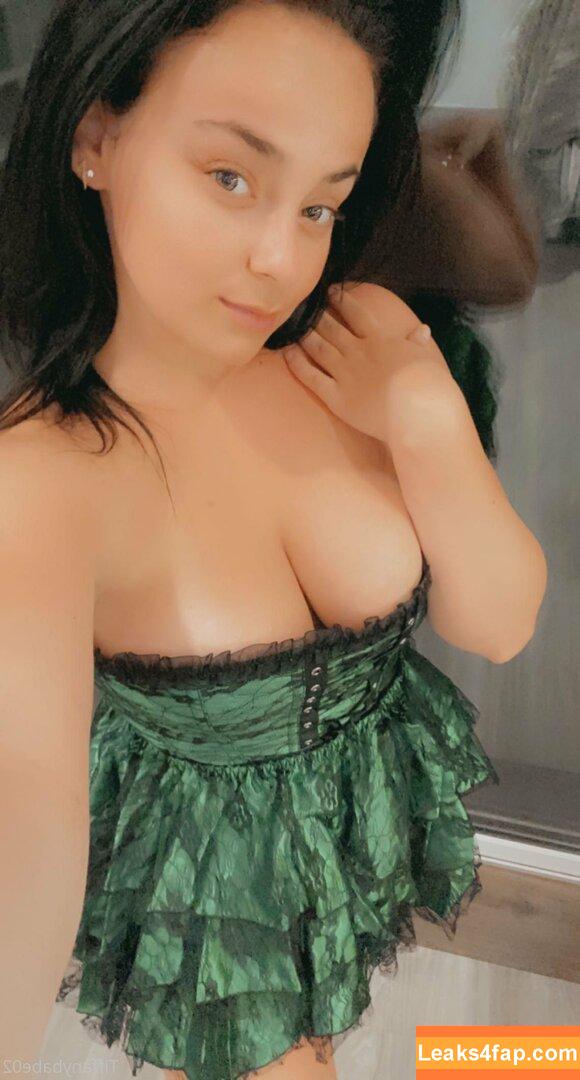 tiffanybabe02 / tiffany.babe01 leaked photo photo #0360