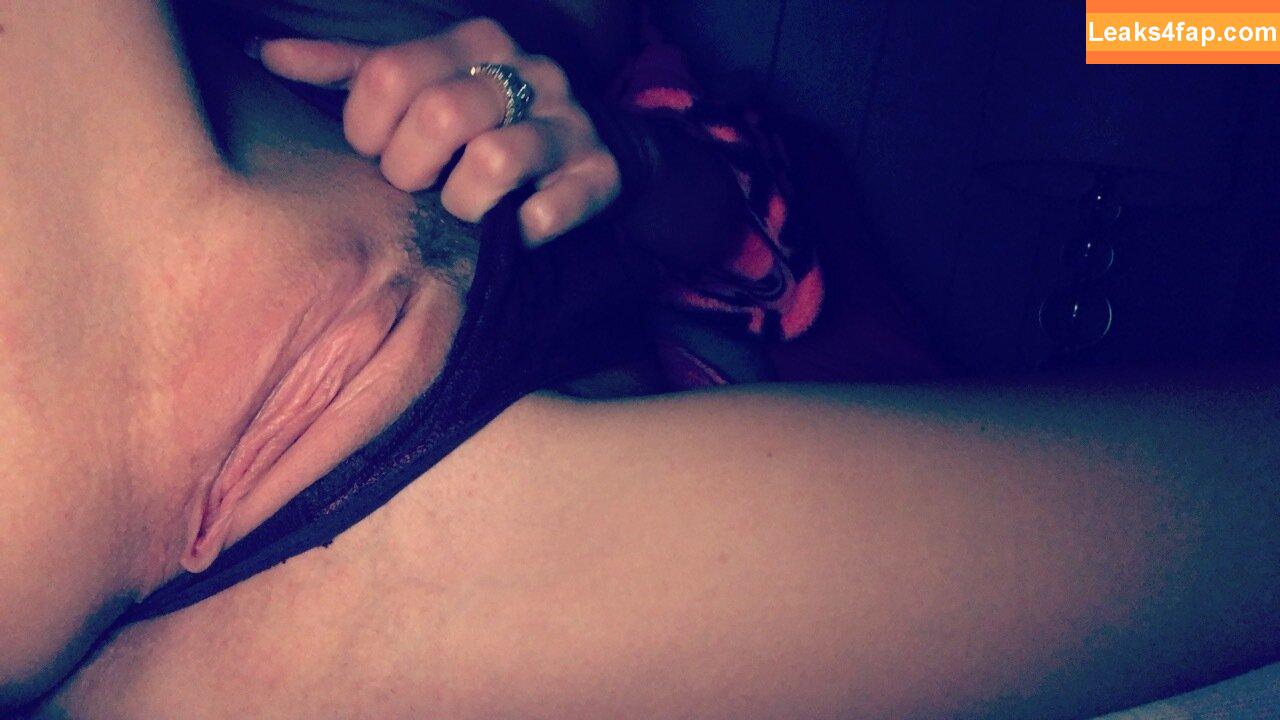 tiffanywatsonx / tatertiffcom leaked photo photo #0037