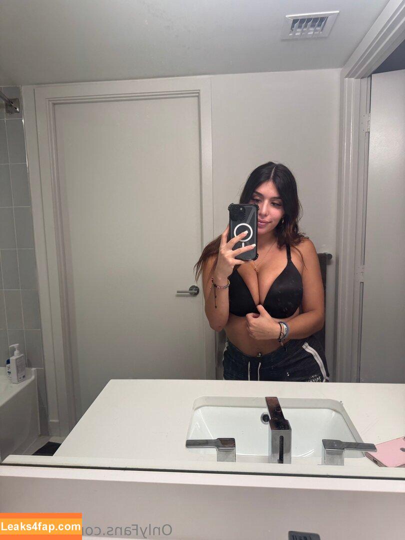 tiffytotss /  leaked photo photo #0008