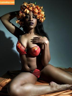 tigerlily photo #0038