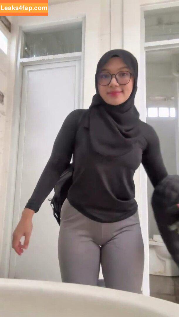 Tikom_ / Istikomah / tikom__ leaked photo photo #0035