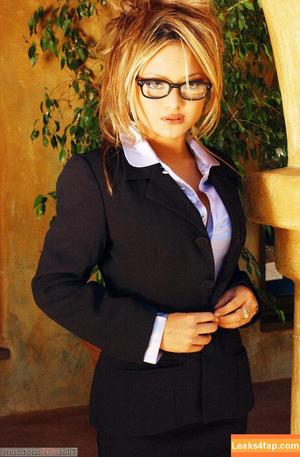 Tila Tequila photo #0071