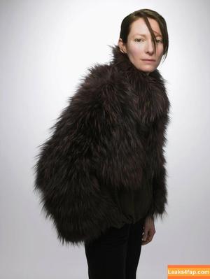 Tilda Swinton фото #0024