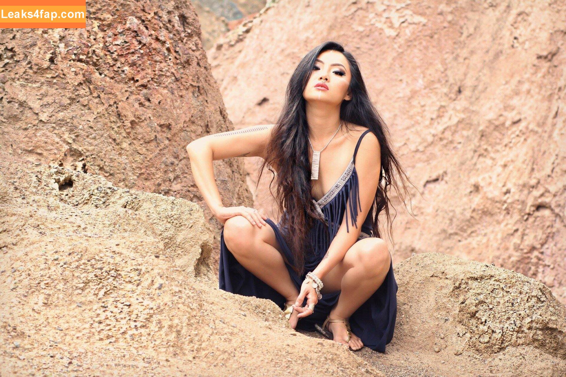 Tina Guo /  leaked photo photo #0008