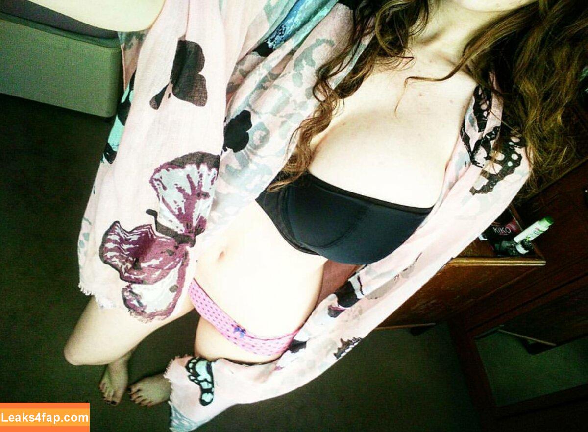 Tina Kye / stina_kye / tinakye leaked photo photo #0068