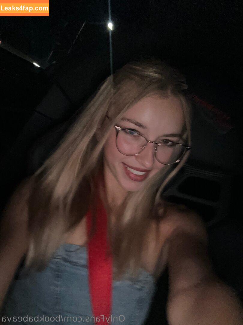 tinabellee / bookbabeava / booktokava / tianabellee leaked photo photo #0022