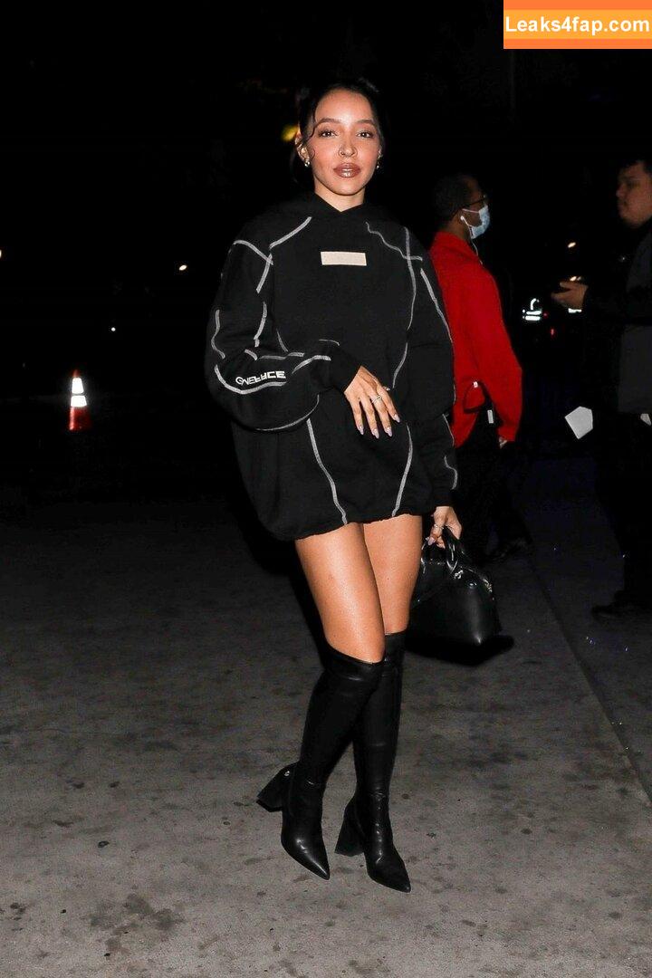 Tinashe / https: / slimred_20 / tinashenow leaked photo photo #0097