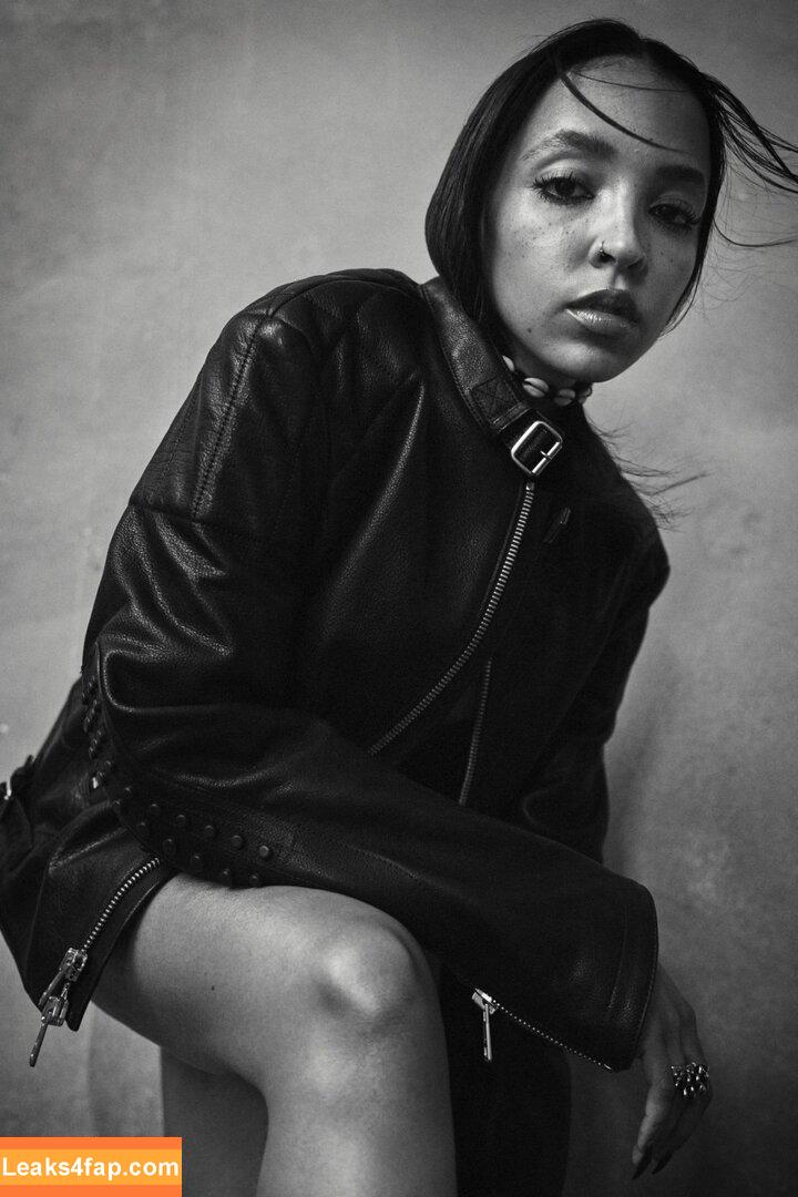 Tinashe / https: / slimred_20 / tinashenow leaked photo photo #0102