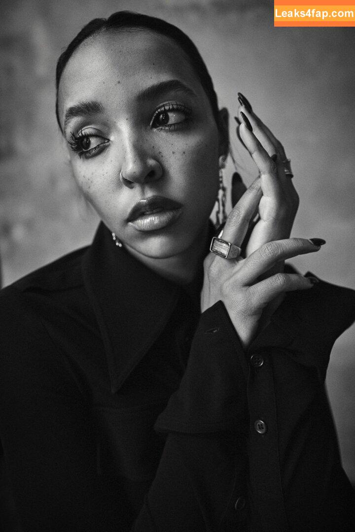 Tinashe / https: / slimred_20 / tinashenow leaked photo photo #0103