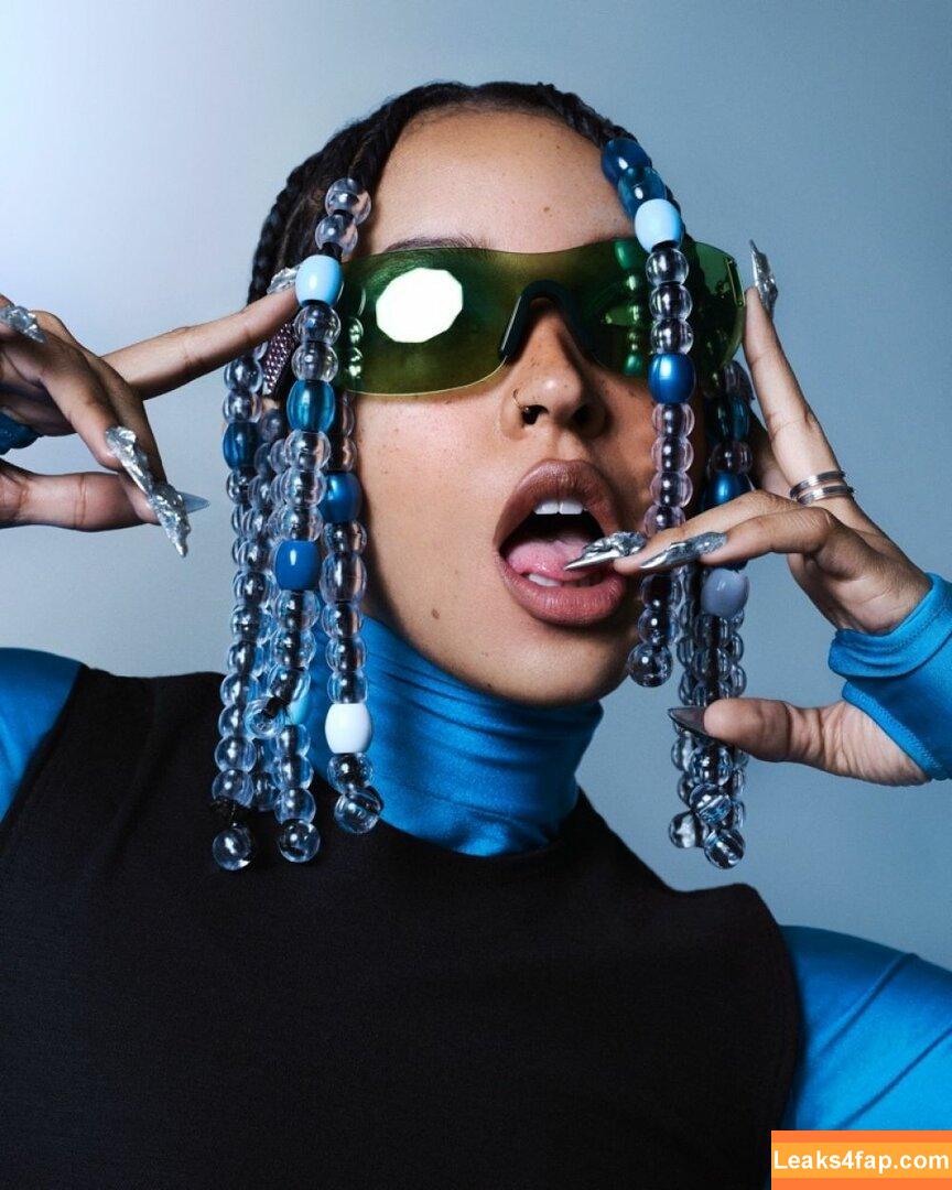 Tinashe / https: / slimred_20 / tinashenow leaked photo photo #0109