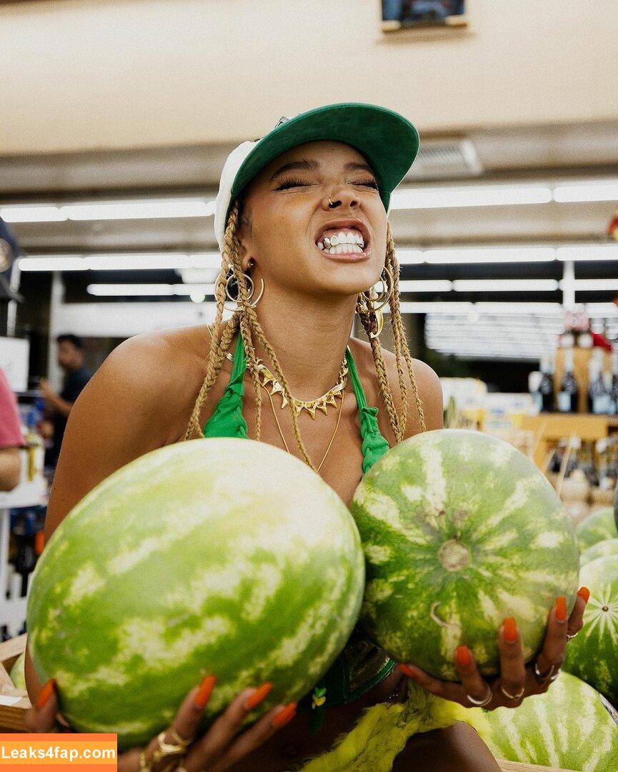 Tinashe / https: / slimred_20 / tinashenow leaked photo photo #0180