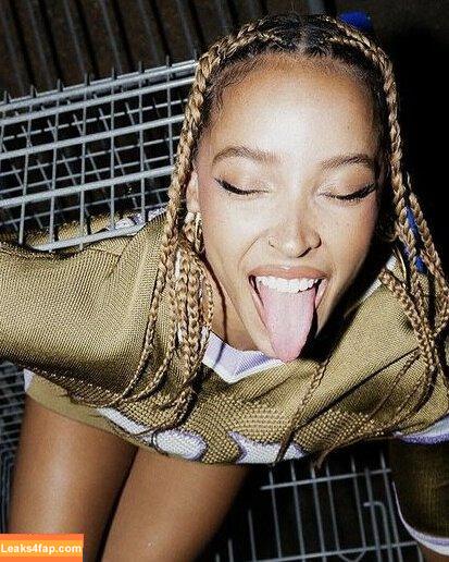 Tinashe / https: / slimred_20 / tinashenow leaked photo photo #0189