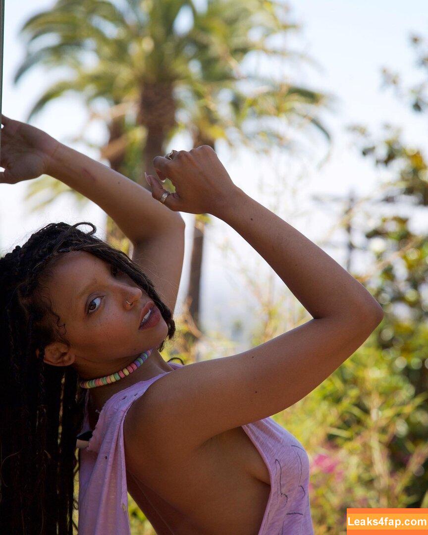 Tinashe / https: / slimred_20 / tinashenow leaked photo photo #0191