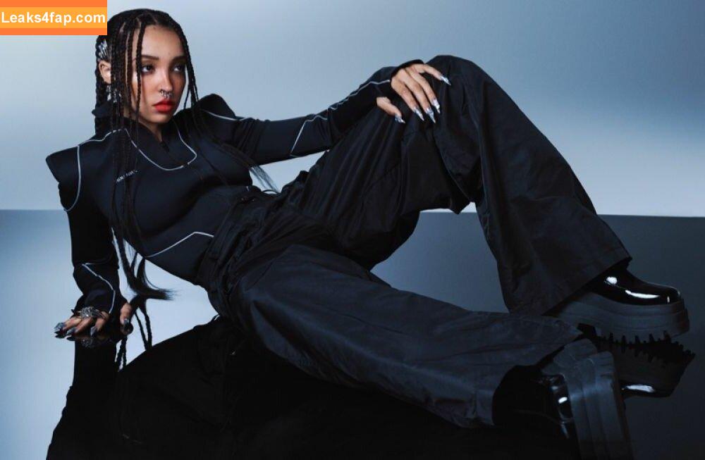 Tinashe / https: / slimred_20 / tinashenow leaked photo photo #0442
