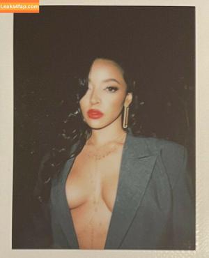 Tinashe photo #0082