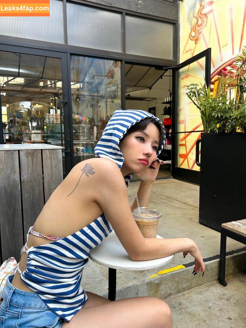 tiny.pretty.j /  слитое фото фото #0121