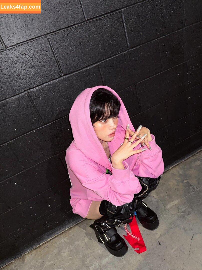 tiny.pretty.j /  leaked photo photo #0141