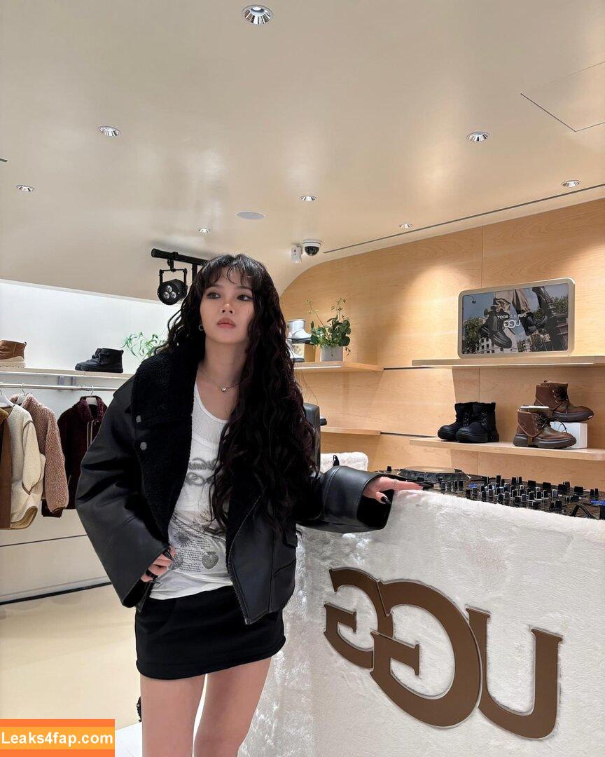 tiny.pretty.j /  слитое фото фото #0169