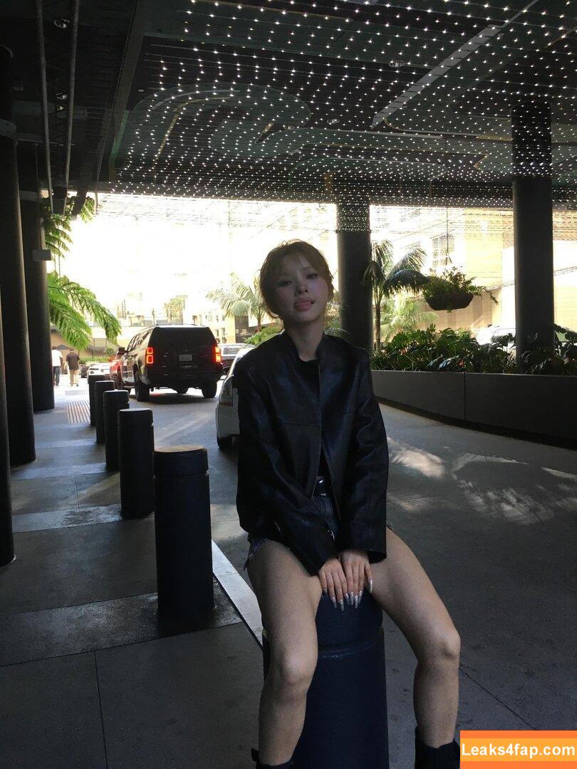 tiny.pretty.j /  leaked photo photo #0195