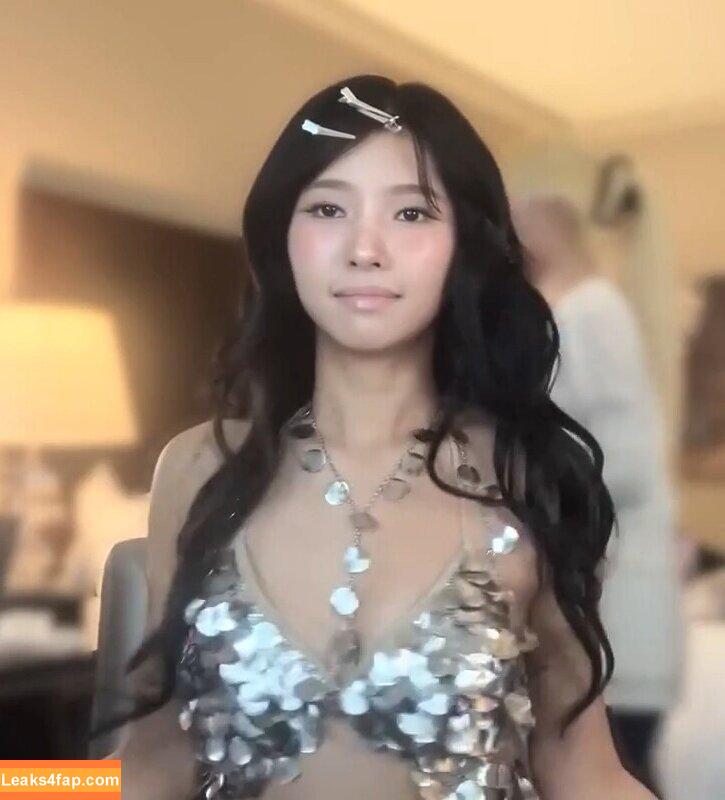 tiny.pretty.j /  leaked photo photo #0241