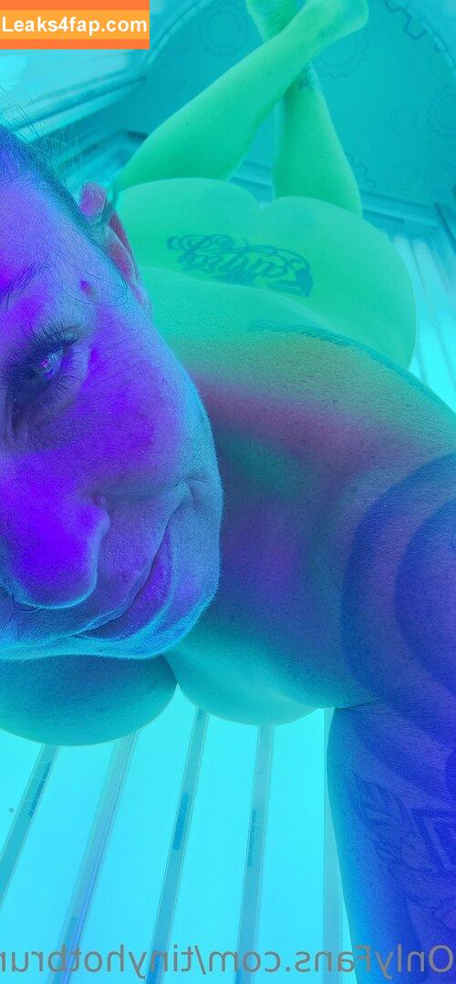 tinyhotbrunette.69 / hotbrunette69 leaked photo photo #0004