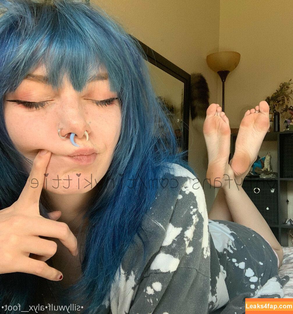 tinykittie / tinykitty15 leaked photo photo #0313