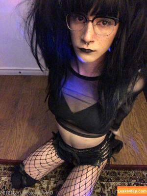 tinysexilexi666 photo #0249