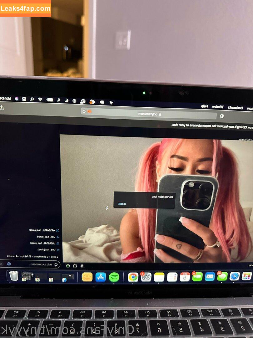 tinyyyk / kaylakipp / peachlingg leaked photo photo #0126