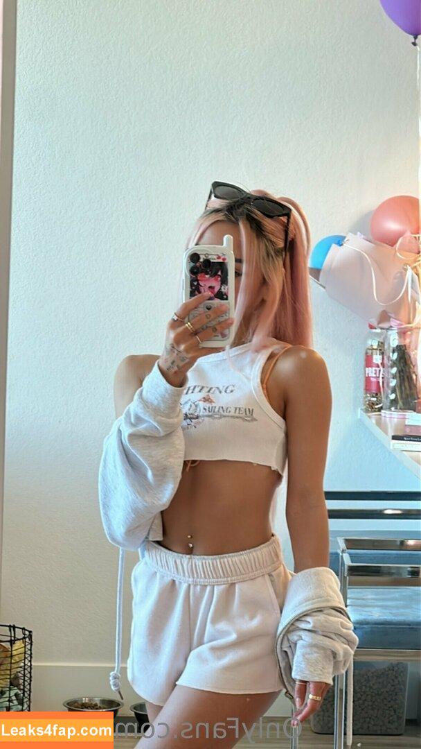 tinyyyk / kayla.tran / kaylakipp / peachlingg leaked photo photo #0270
