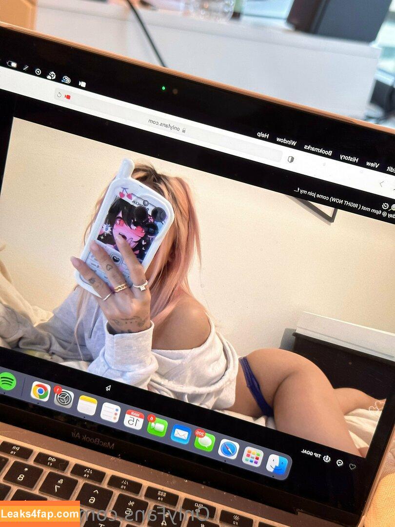 tinyyyk / kayla.tran / kaylakipp / peachlingg leaked photo photo #0272