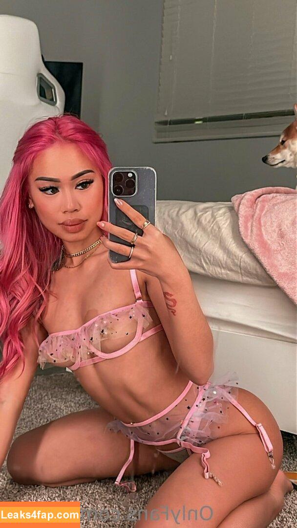 tinyyyk / kaylakipp / peachlingg leaked photo photo #0405