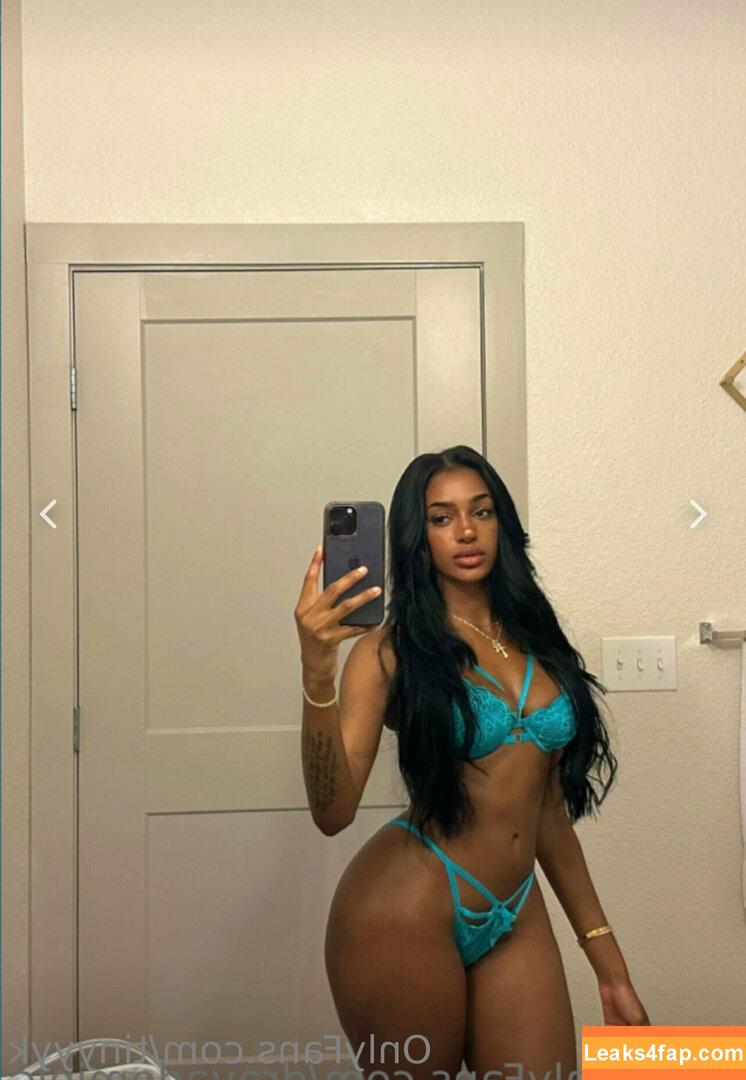 tinyyyk / kaylakipp / peachlingg leaked photo photo #0563