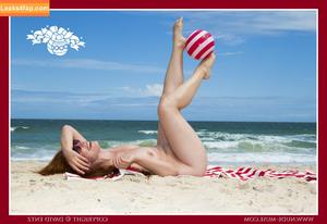 Titania Lyn photo #0912