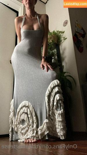 titillatingtease photo #0083
