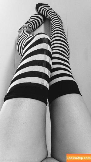 titillatingtease photo #0197