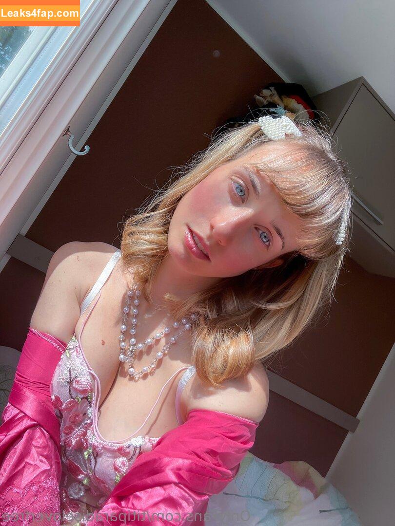titiparadiseloverfree / uuunrepeatableee leaked photo photo #0056