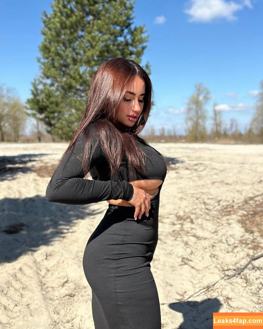 todorovaelizabeth /  слитое фото фото #0007