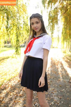 TokyoDoll photo #0036