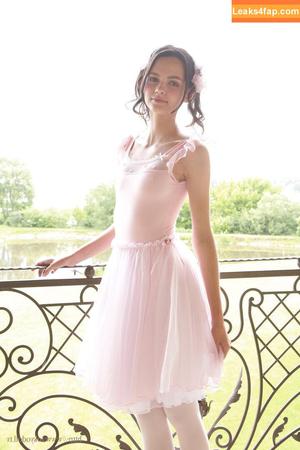 TokyoDoll photo #0631