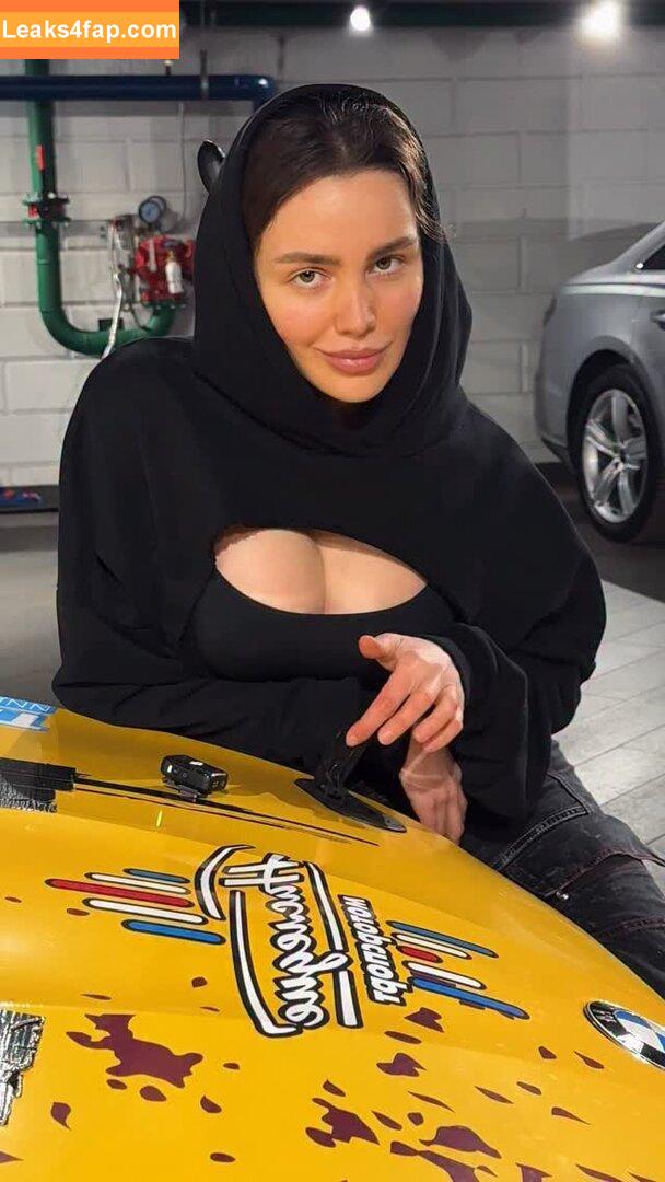 Toma Zhdanova / _tomato_333_ / tomato_mood слитое фото фото #0282