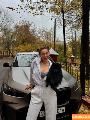 Toma Zhdanova photo #0252