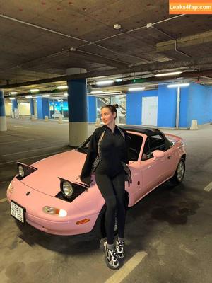 Toma Zhdanova photo #0259