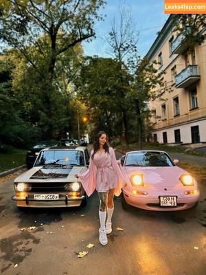 Toma Zhdanova photo #0265