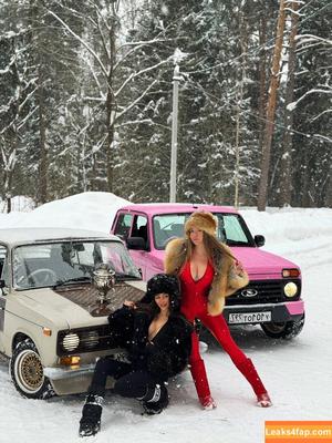 Toma Zhdanova фото #0292