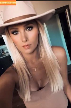 Tomi Lahren фото #0049